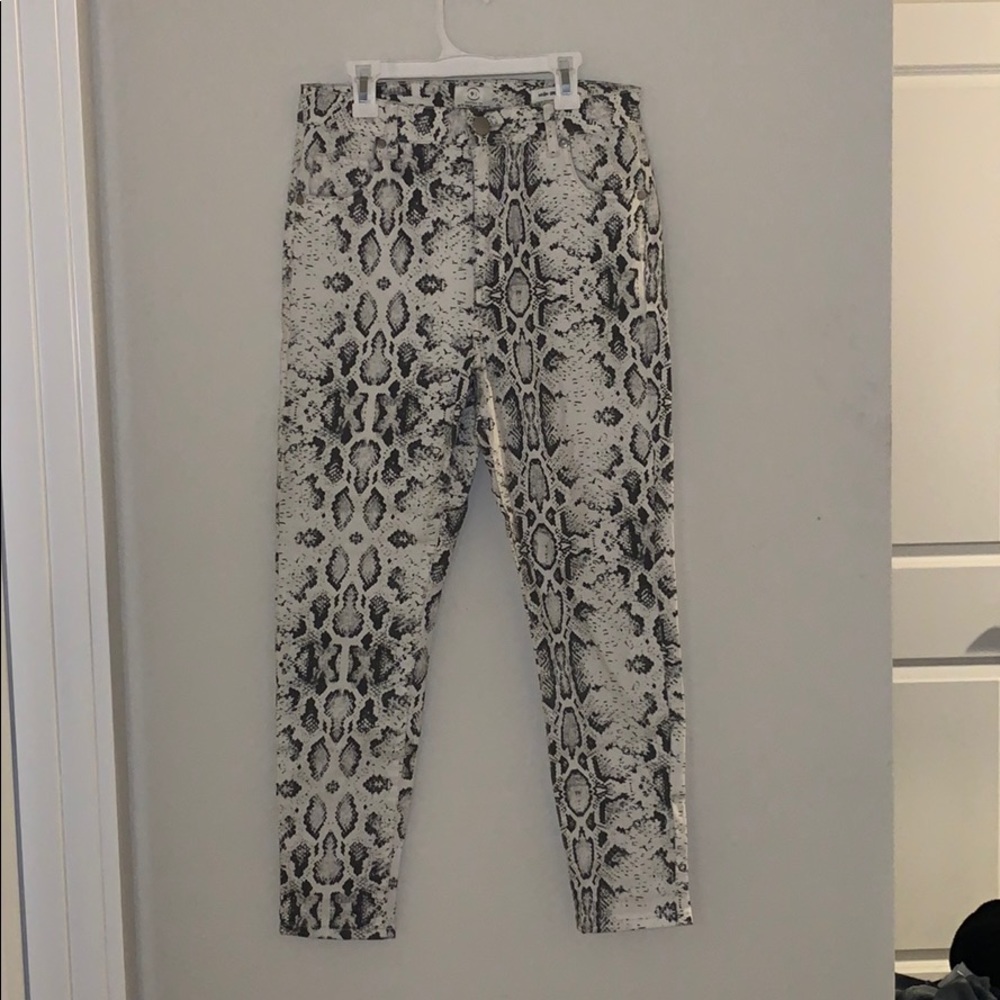 Snake Print Skinny Jeans - Size 8
